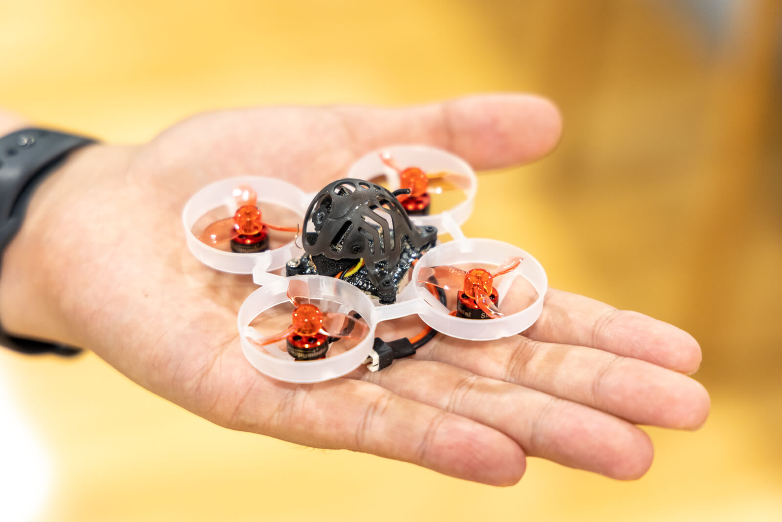 ドローンレースは初心者でも参加可能？資格や競技用の機体の選び方